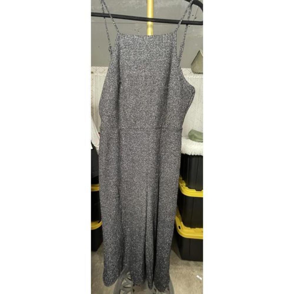 WILD FABLE Cropped Jumpsuit Tieback Black & Silver Metallic ▪︎Size XL▪︎ EUC